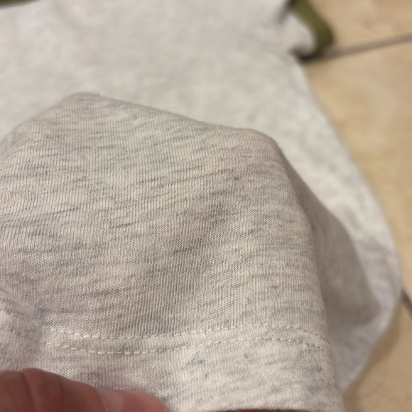 H&M DIVIDED basic tees - Picture 7 of 9